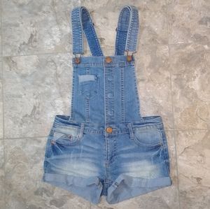 Overall shorts